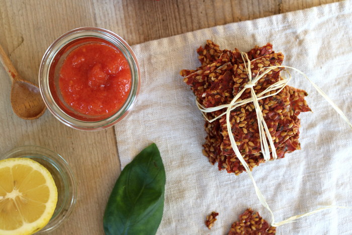 flaxseed raw bread with chutney