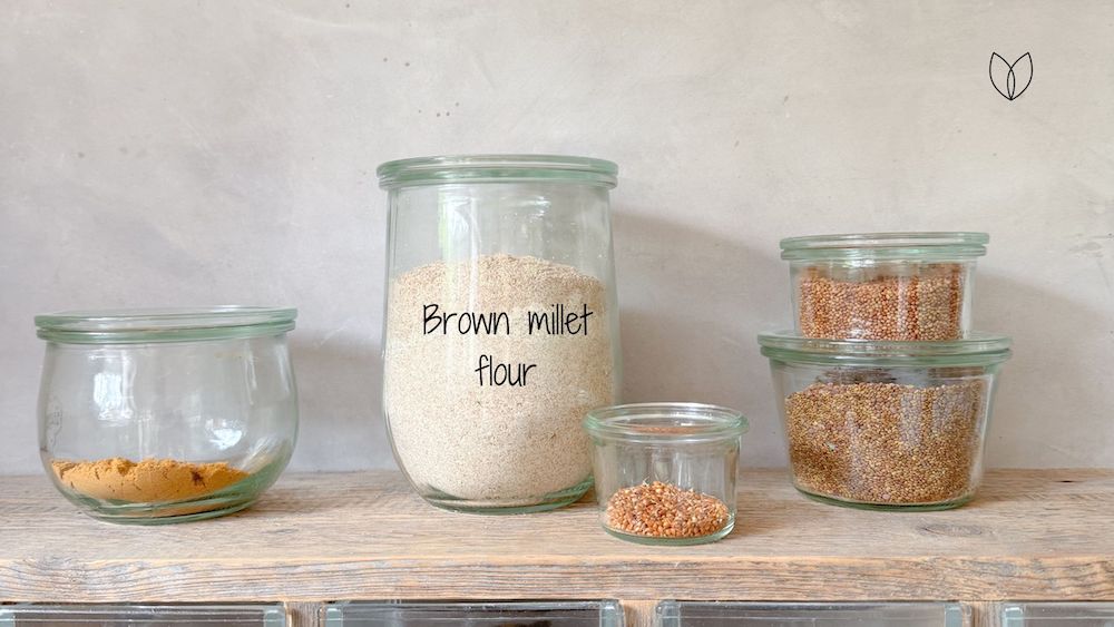 Sprouted brown millet flour