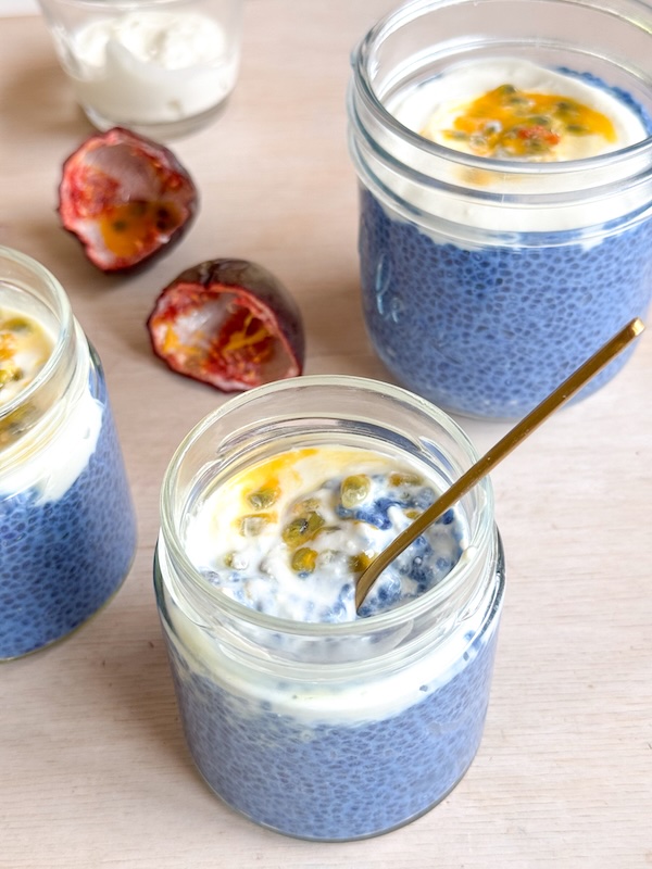 blue-Chiapudding Chiapudding with strawberrys